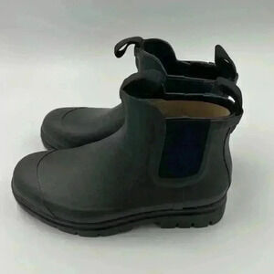 🆕Everlane rubber ankle boots. Stylish for those rainy, muddy or slushy d…